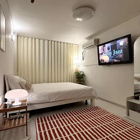 Sillim Leo\'S House